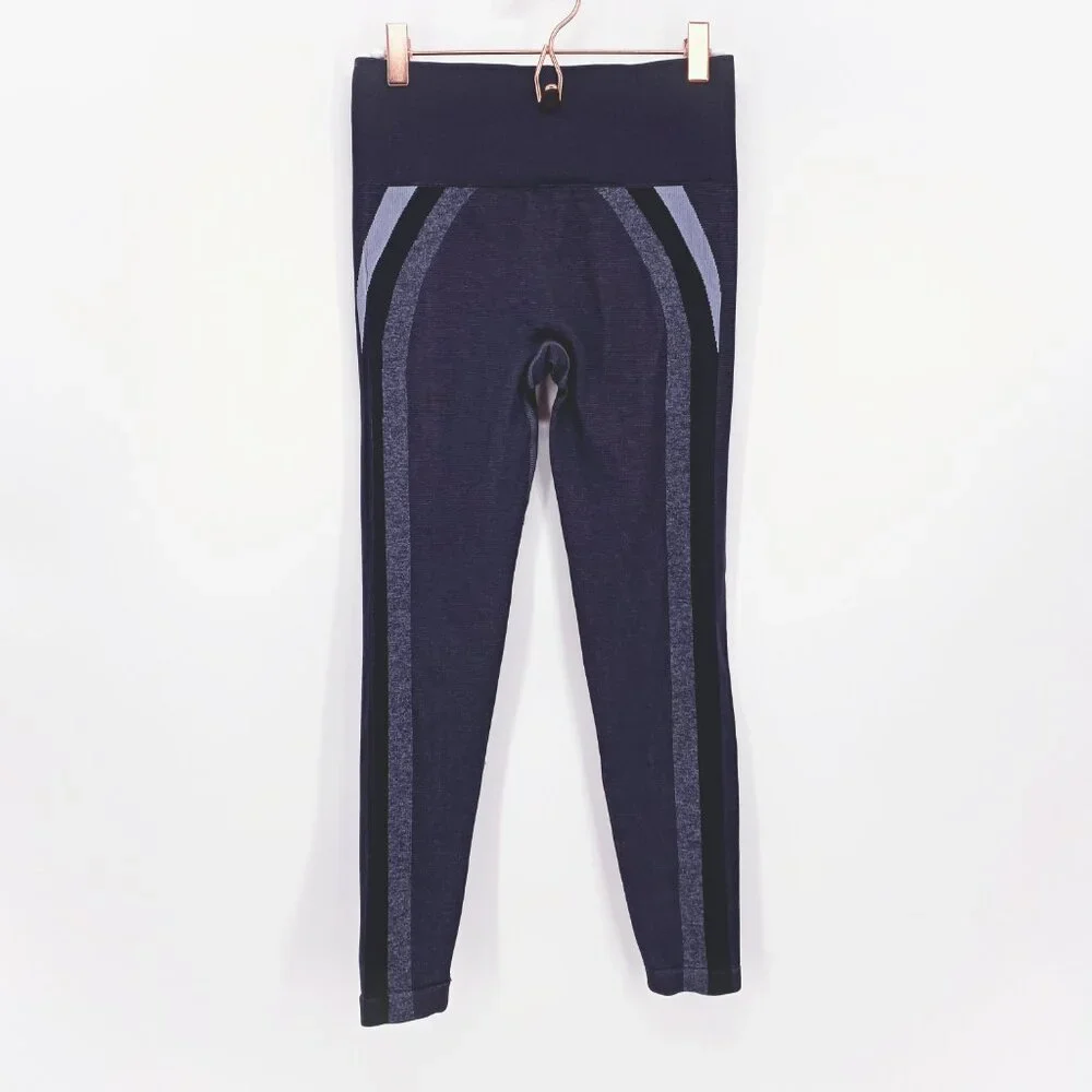 Spanx Look At Me Now‎ Seamless Track Stripe Leggings